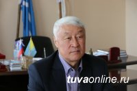 Кан-оол Даваа поздравил выпускников Тувинского Госуниверситета 