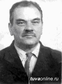 Московский профессор Павел Маслов в 1930 году, чтобы провести в Туве сельхозперепись, за полгода выучил тувинский язык