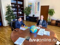 Владислав Ховалыг в Москве провел встречу с руководителем Роснедра Владислав Ховалыг в Москве провел встречу с руководителем Роснедра