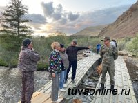 В Туве военные мостостроители завершают возведение мостов, снесенных паводковыми водами