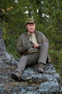 Опубликовано фото и видео отдыха Путина и Шойгу в сибирском регионе, в котором пользователи соцсетей узнали Тоджинский район Тувы