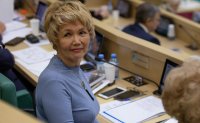Сенатор от Тувы обратила внимание Совета Федерации на приостановку работы по индивидуальным программам 10 регионов