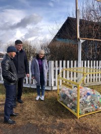 Самозанятый житель Тувы организовал в Сарыг-Сепе переработку вторсырья