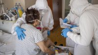 В Туве за сутки выявлено 56 новых заболевших COVID-19. С начала года умерло 275 человек