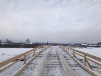 Глава Миндортранса Тувы побывал на строительстве моста в отдаленном Тоджинском кожууне