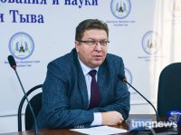 97 из 175 школ Тувы переходят с третьей четверти на новый формат обучения 97 из 175 школ Тувы переходят с третьей четверти на новый формат обучения