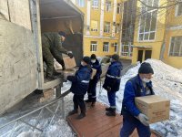 Медики Тувы передали жителям ДНР и ЛНР 2 тонны продуктов питания и свою однодневную зарплату