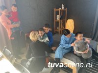 Сенатор Дина Оюн предложила министру МВД  по Республике Тыва в ходе его отчета в парламенте чаще выезжать в кожууны