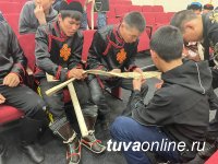 В столице Тувы прошел Праздник Аркана, в котором участвовали восемь команд школьников