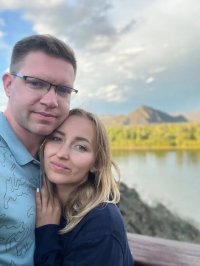 Супружеская пара из Красноярска вырвалась из городской суеты и познакомилась с Тувой