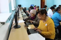 Пенсионеры Тувы продолжают осваивать просторы Интернета