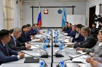 Глава Тувы будет ежеквартально встречаться с властями Кызыла для обсуждения проблем столицы