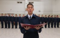 24 кызылских школьника приняли присягу кадетов профильного класса следственного управления в Туве