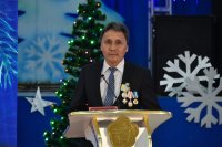  Накануне Нового года 33 жителям Тувы вручены государственные награды