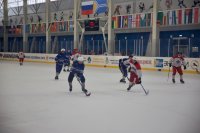 Межрегиональный турнир по хоккею с мячом в Туве выиграла команда соседней Хакасии
