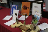 На выставке "Культпросвет в Туве были представлены 130 изданий, выпущенных в Туве за последние три года