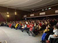 Для 529 детей Тувы выступили московские артисты цирка с благотворительным представлением