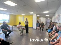 Cенатор Дина Оюн провела встречу с участниками СВО, находящимися в Туве в отпуске по лечению