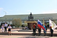 В День знаний первокурсники ТувГУ отдали дань уважения первым русским учителям Тувы