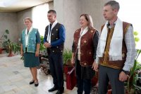 Сенатор Дина Оюн помогла в организации поездки волонтеров Народного фронта в подшефный Туве луганский город Свердловск