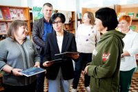 Волонтеры тувинского отделения Народного фронта побывали в луганском городе Свердловске