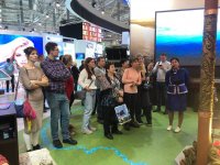 Посетителей экспозиции Тувы на Международной выставке-форуме "Россия" знакомят с традиционным бытом тувинцев