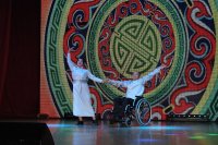 Кызылский хореограф Рада Хертек ведет уроки танцев для инвалидов с нарушениями опорно-двигательной системы