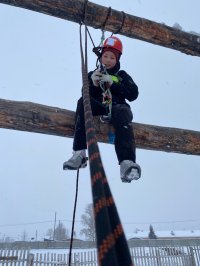 В зимнем спортивном туризме лучшие в Туве школьники пгт Каа-Хем В зимнем спортивном туризме лучшие в Туве школьники пгт Каа-Хем