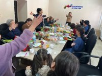 В Фонде защитников Отечества в Кызыле организовали чаепитие для родных участников СВО