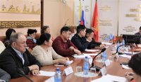 Антинаркотическая комиссия Кызыла проверит территорию города в поисках дикорастущей конопли