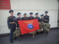 В Туве ветеран СВО Сылдыс Шивит отправил на фронт военные аптечки, маскировочные сети и письма кадетов