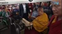 Известные хоомейжи Тувы выступили перед Далай-Ламой XIV