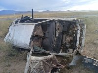 В Туве в устроенной подростком аварии пострадали семеро несовершеннолетних