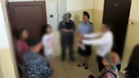Житель Тувы с помощью судебных приставов добился права видеться с дочерью