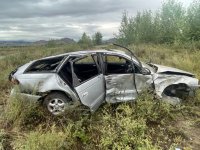 В Чаа-Хольском районе Тувы после опрокидывания машины погибла девушка-водитель