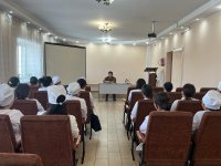 Студенты-медики Медколледжа Тувы встретились со старшей коллегой, участницей СВО