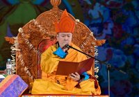 В Туве прошла торжественная церемония интронизации X Камбы-Ламы Гелонга Лодена Шераба