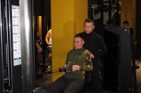 В Туве для ветеранов СВО с тяжелыми ранениями проводят занятия по силовому спорту с тренером