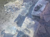 В городе Ак-Довураке вандалы уничтожили установленные ледовые скульптуры