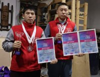 Ледовая скульптура студентов Кызылского колледжа искусств победила на фестивале в Красноярске