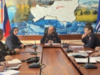 Мать Героя России Сапижат Мазаева провела урок мужества для сотрудников полиции Тувы