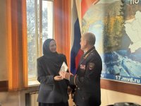 Мать Героя России Сапижат Мазаева провела урок мужества для сотрудников полиции Тувы