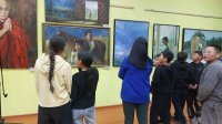 В Бай-Тайгинском кожууне Тувы открылась выставка работ талантливого молодого живописца Ай-Хаана Адыг-оола