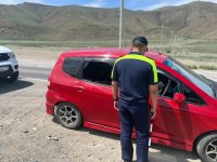 За день сплошных проверок приставы Тувы арестовали автомобили должников на 1 млн рублей
