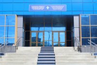 В Кызыле после падения из окна погибла трехлетняя девочка